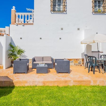 Cubo'S Hostal William'S Sunny 2 With Breakfast Торре-де-Бенагальбон Экстерьер фото